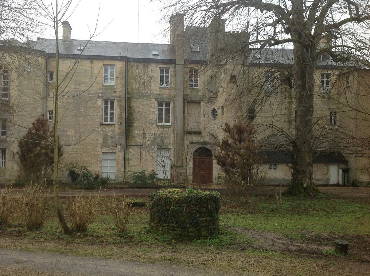 Chateau Des Chevaliers De Grand Tonne Sainte-Croix-Grand-Tonne Exterior foto